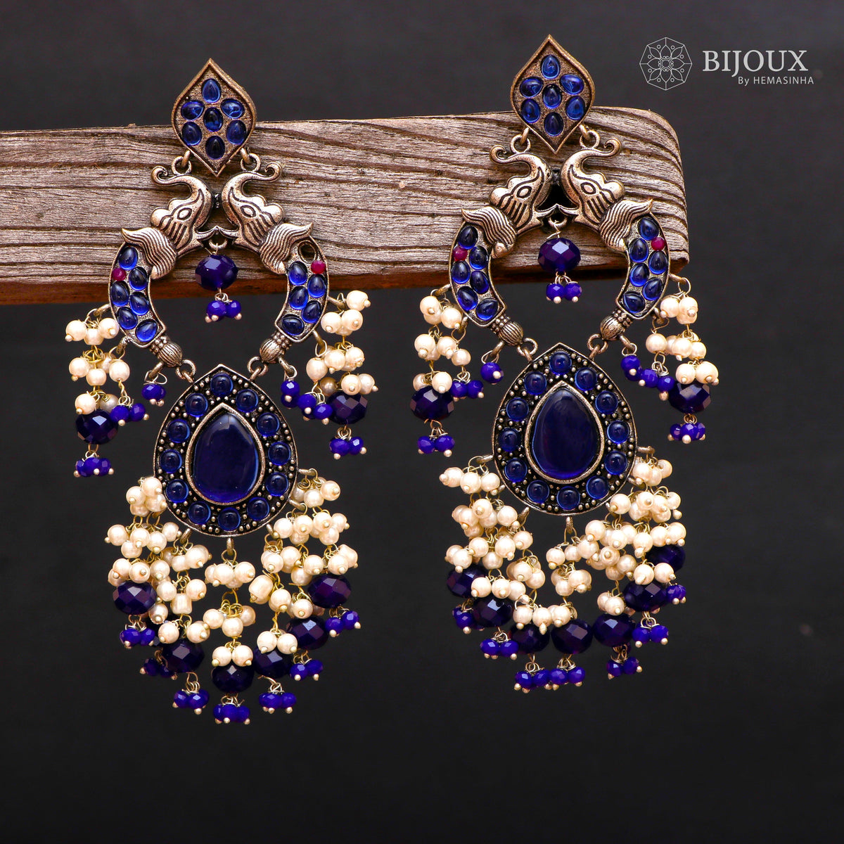 PIRAHA SEMIHANDMADE JUMBO OXIDIZED BEADED EARRING ER150