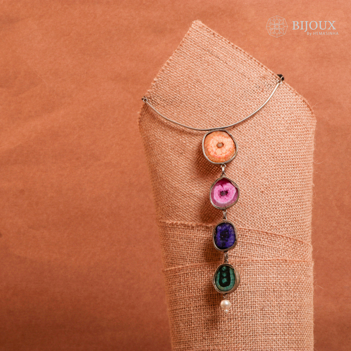 CALYPTO HAND MADE AND HAND HAMMERED SILVER LOOK ALIKE RUSTIC ANTIQUE NL83