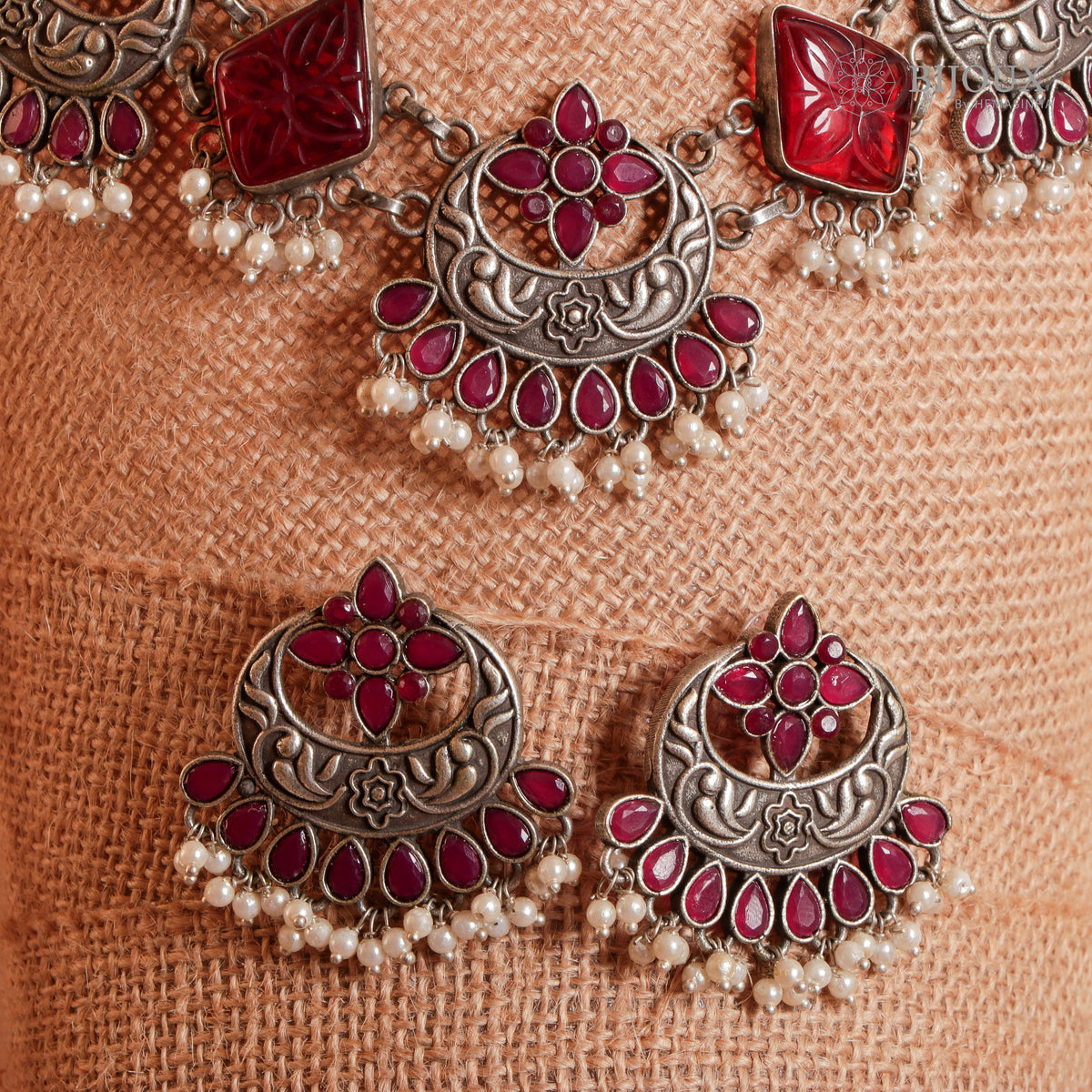 ODIYA BIJOUX PREMIUM AND EXCLUSIVE HANDMADE CHOKER WITH EARRINGS CH83