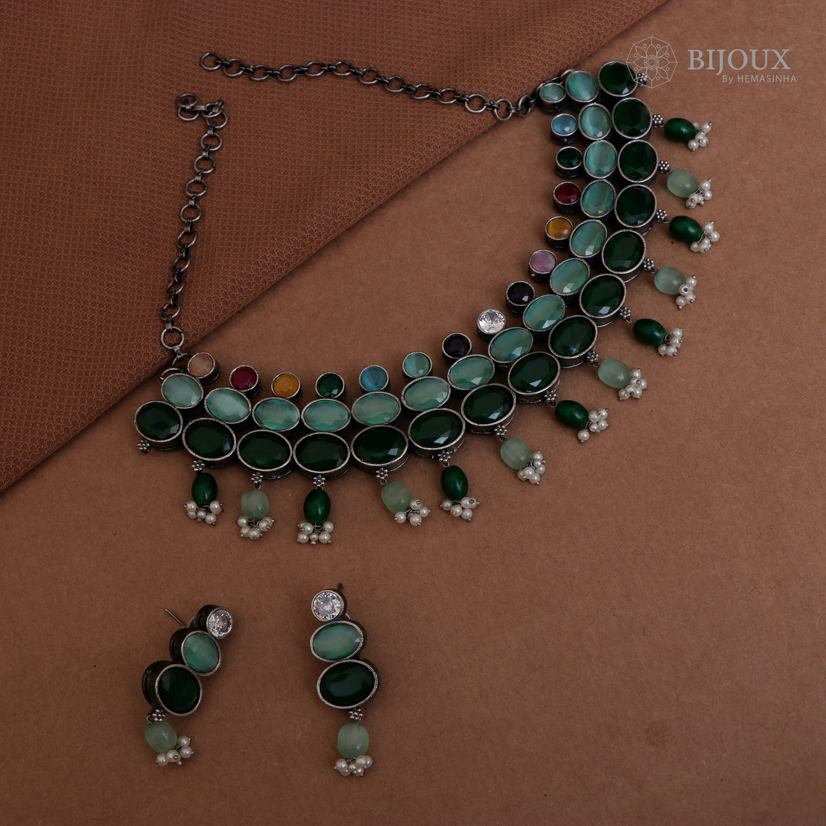 CLASSIC PRINCESS RUSTIC FINISH SEMI HANDMADE NECKLACE NL45