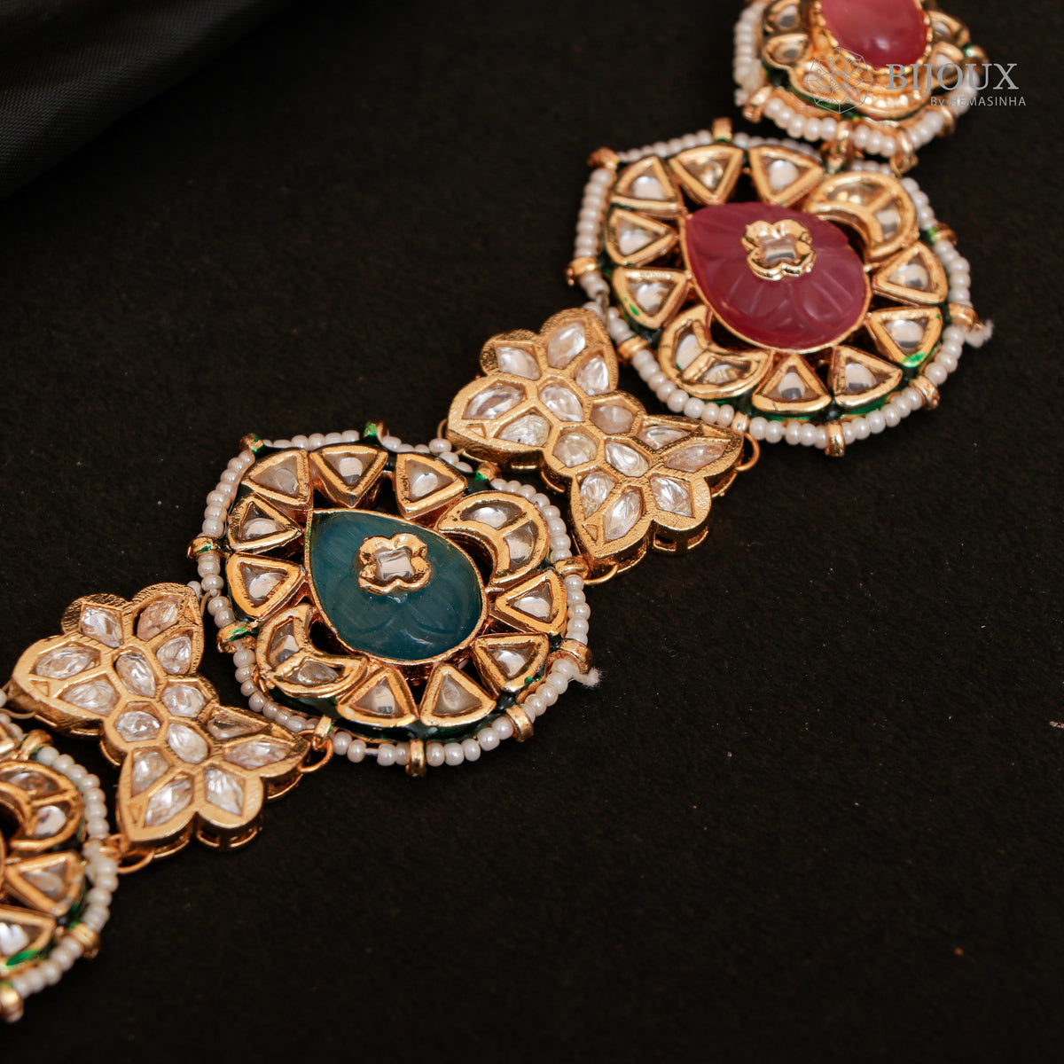 RYLEE BIJOUX PREMIUM KUNDAN SEMI HANDMADE CHOKER WITH EARRINGS CH207