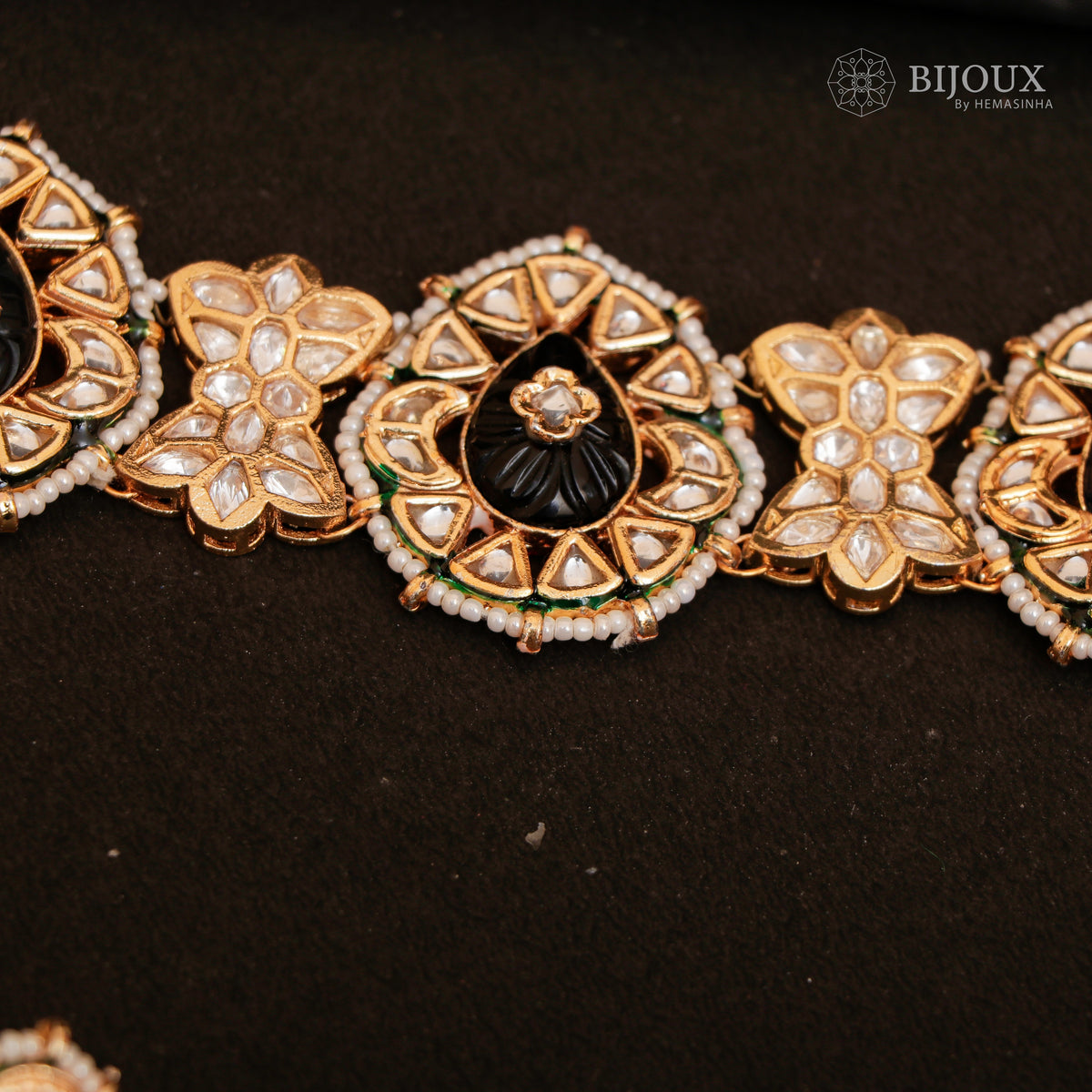 RYLEE BIJOUX PREMIUM KUNDAN SEMI HANDMADE CHOKER WITH EARRINGS CH207