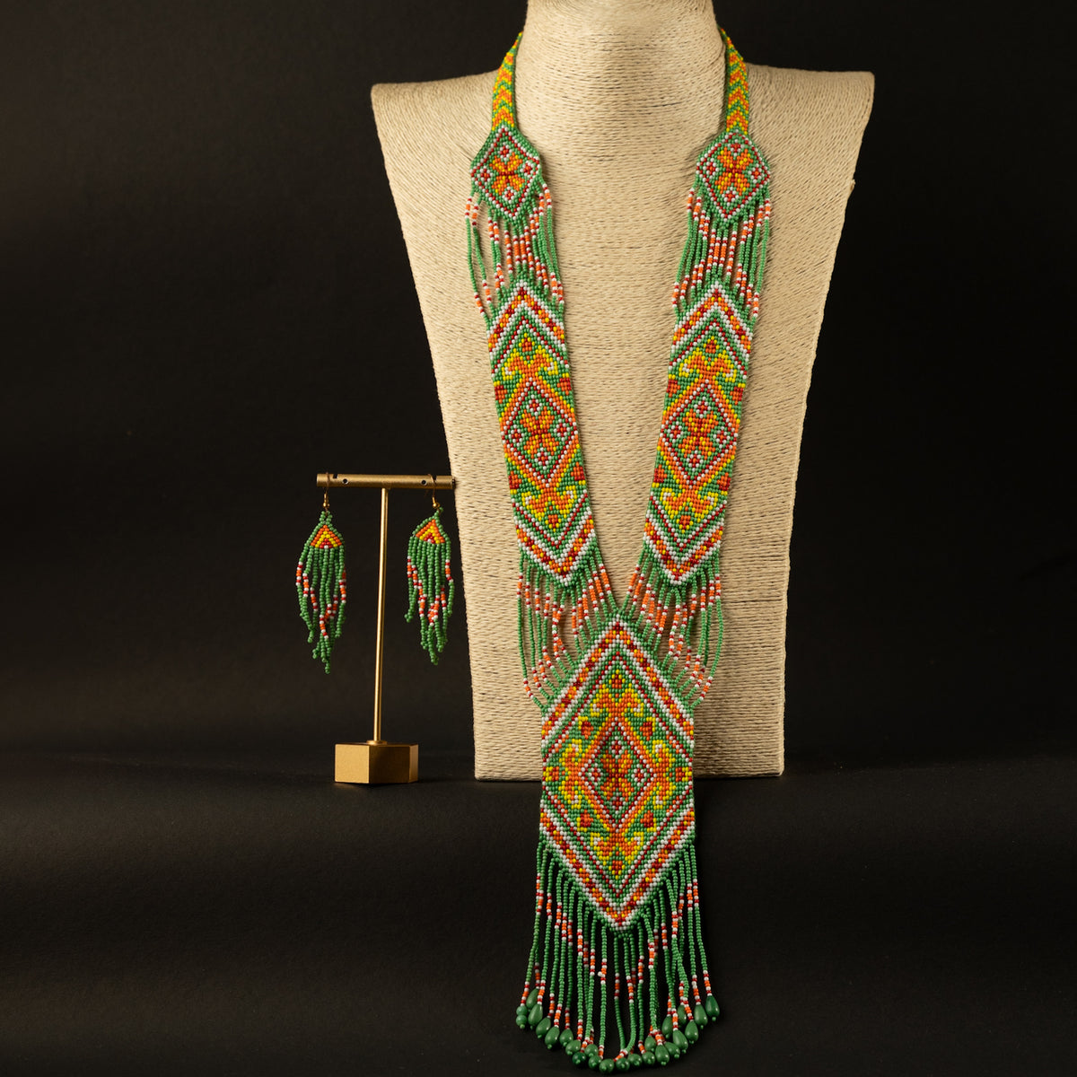 AZARIA AFRO BEADED HANDMADE MALA/ NECKPIECE ML108