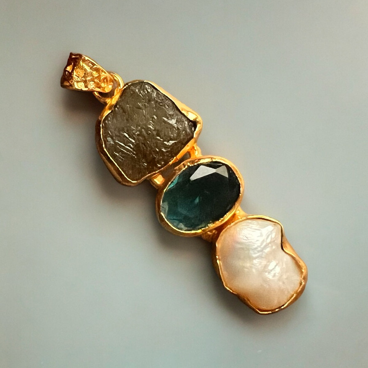 SOPHIA HANDMADE BIJOUX PREMIUM AND BIJOUX EXCLUSIVE HASLI WITH EARRINGS CH479