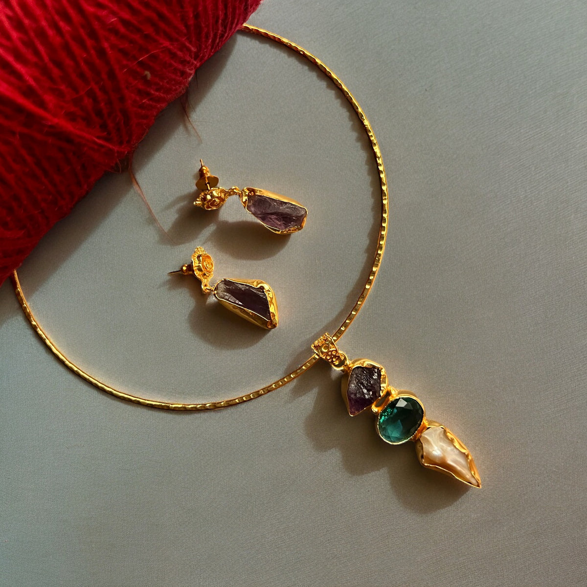 SOPHIA HANDMADE BIJOUX PREMIUM AND BIJOUX EXCLUSIVE HASLI WITH EARRINGS CH479