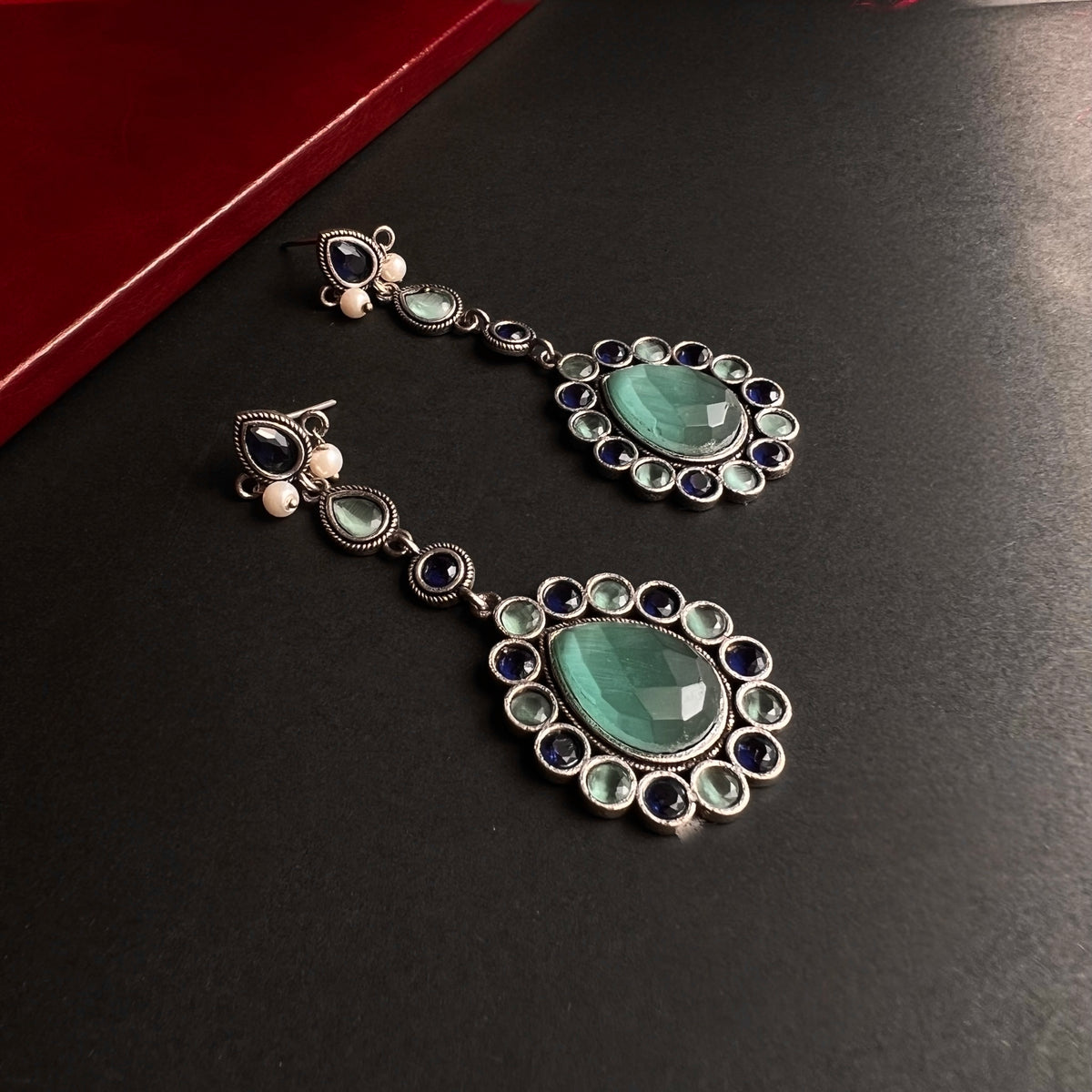 DIANA MIA MONALISA FAUX SILVER EARRINGS ER684