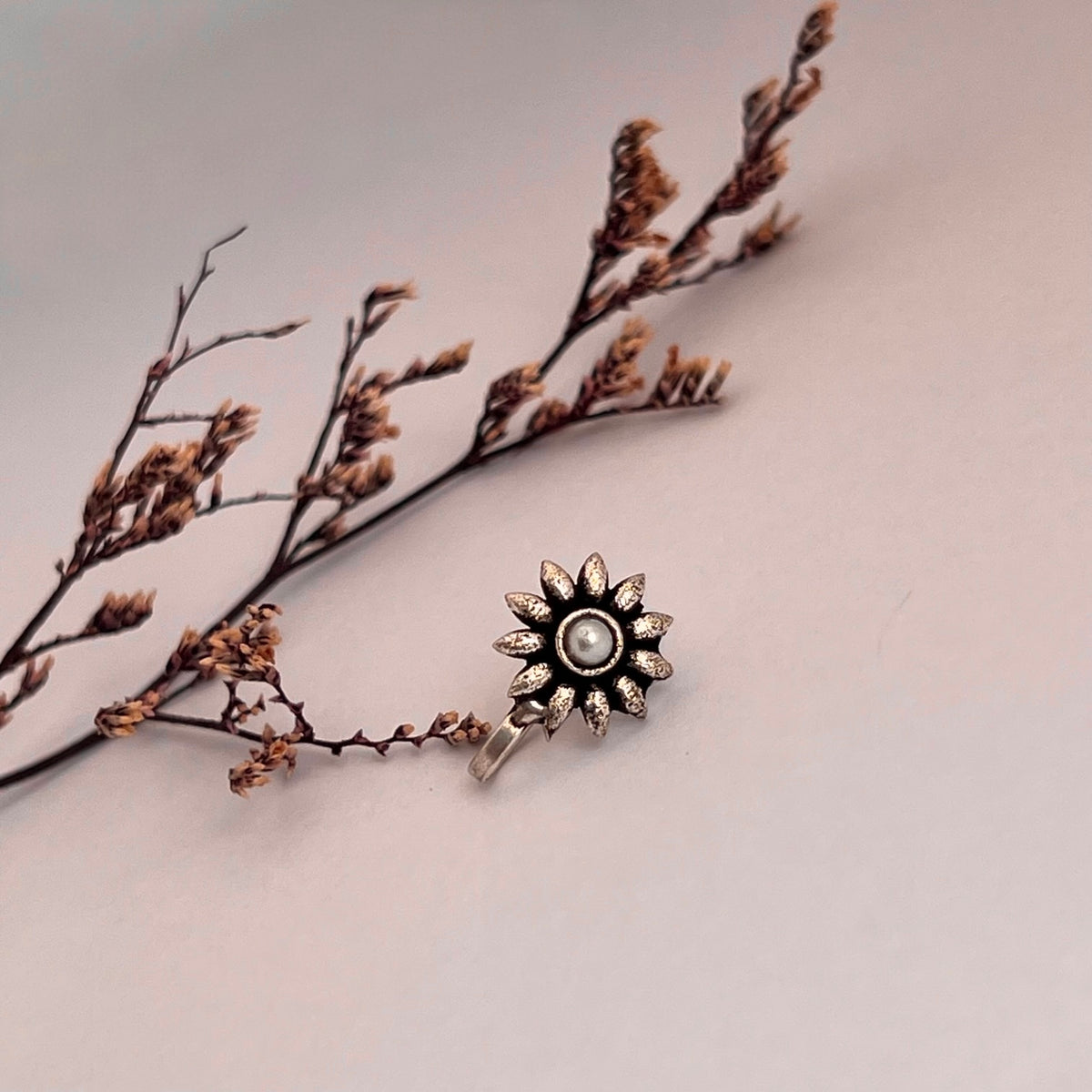 MAEVE CLIP ON NOSE STUDS NS81