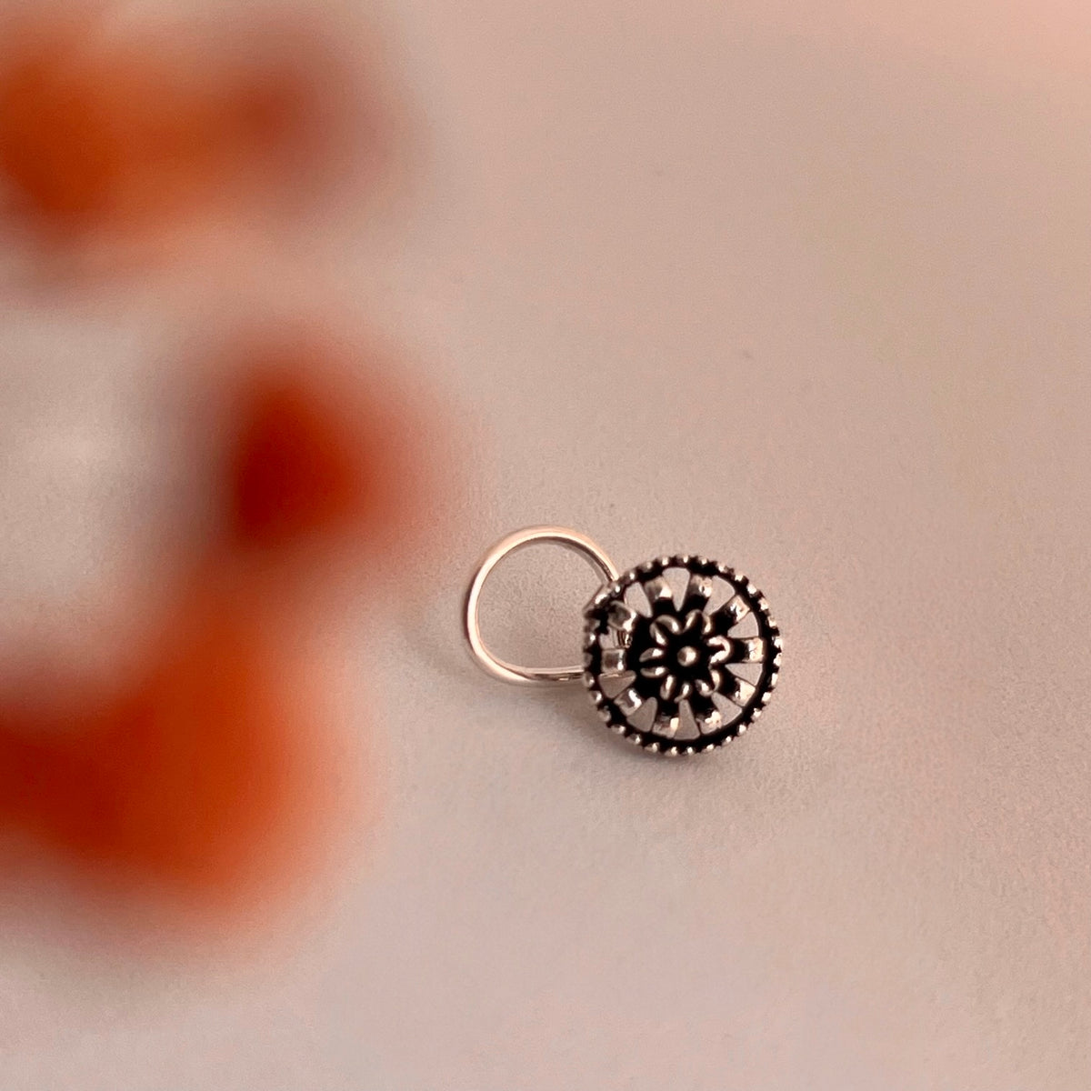 IRIS PIERCED NOSE STUDS NS75