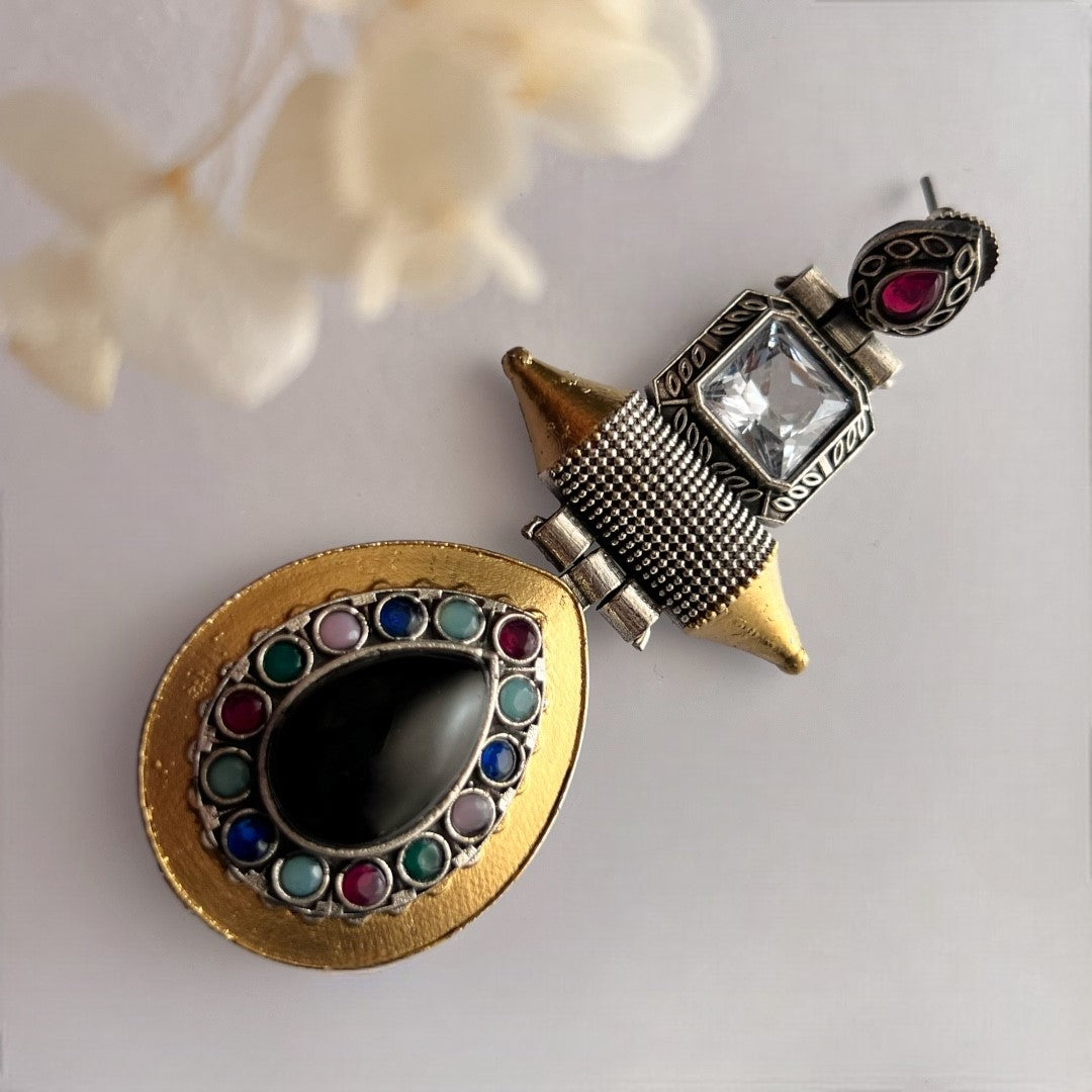 KATE SILVER LOOK ALIKE DUAL TONE SEMI-HANDMADE VICTORIAN EARRING ER225