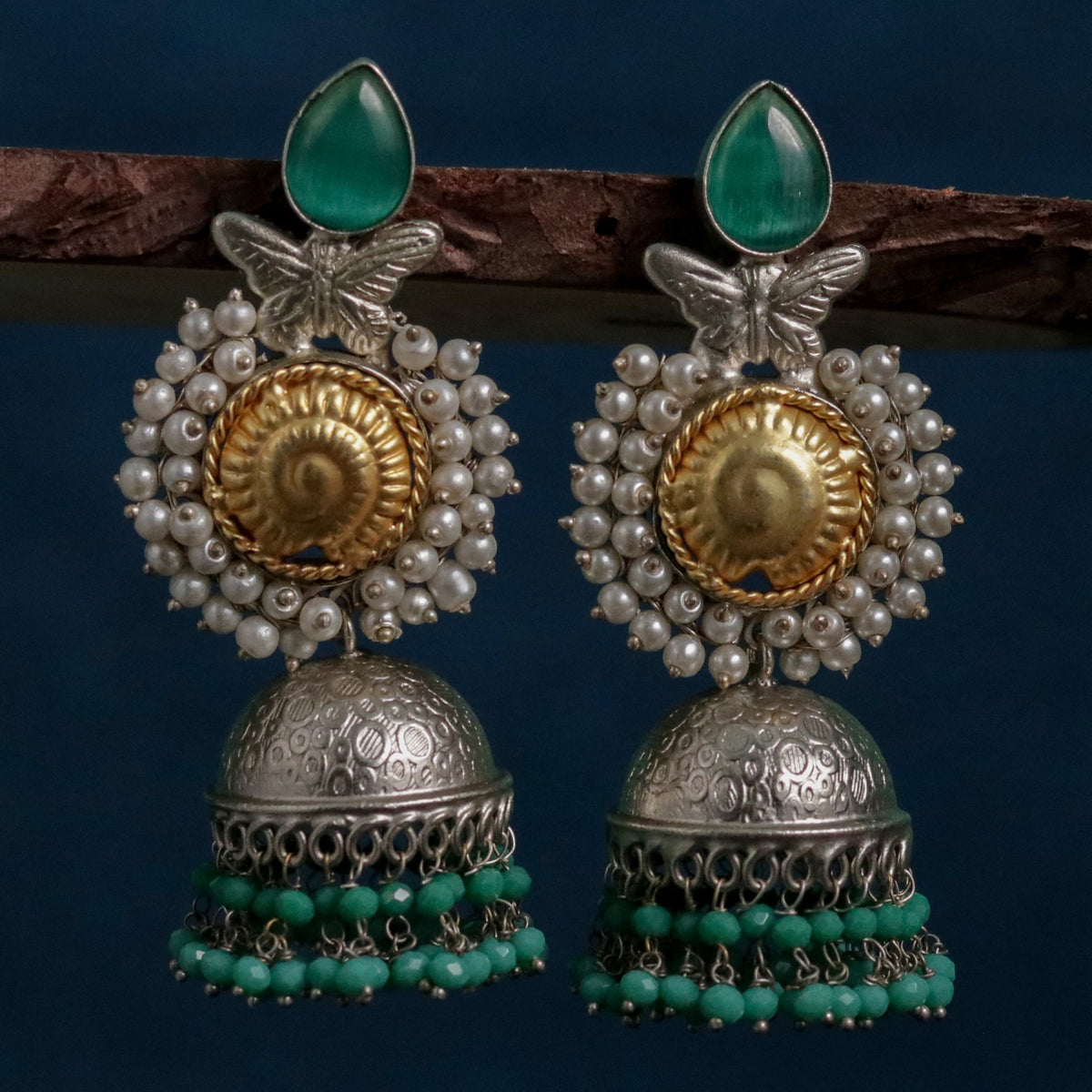 ARRIKA SILVER LOOK ALIKE HANDMADE DUALTONE JHUMKA ER105