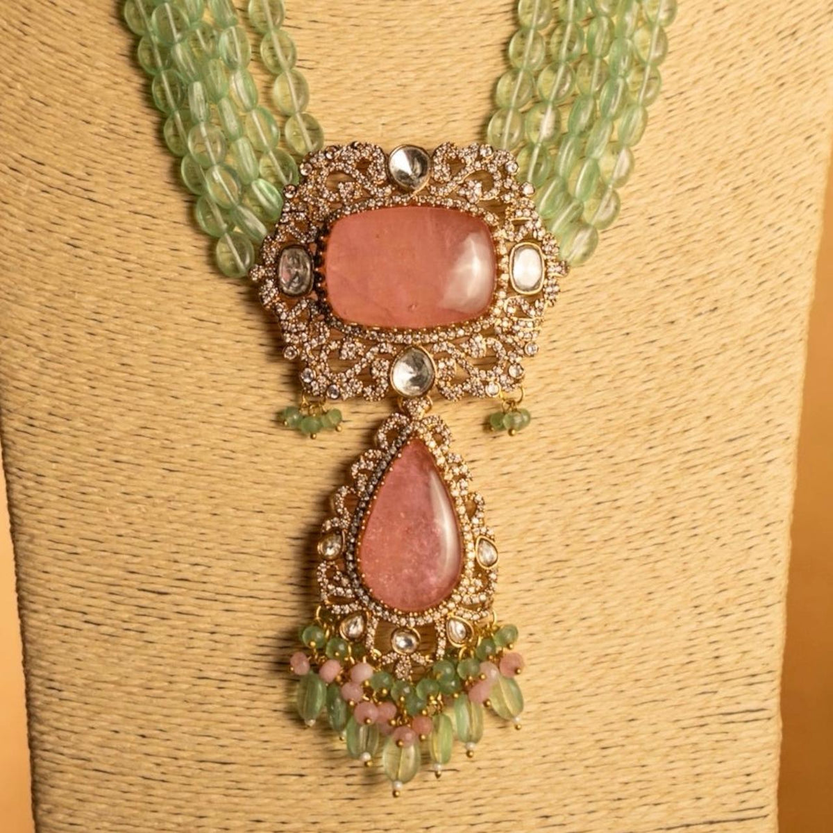 TINIYA BRIDAL PREMIUM DOUBLET STONE POLKI HANDMADE NECKLACE WITH EARRING NL297