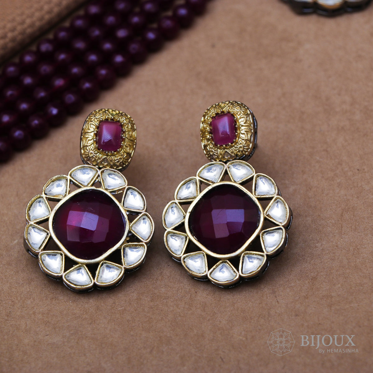 KEZIA POLKY STONE SEMI HANDMADE CHOKER WITH EARRINGS CH102