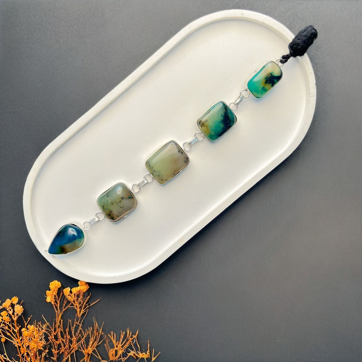 MADHAVI RAW AND RAW RUSTIC FINISH NATURAL STONE NECKPIECE CHOKER/NECKPIECE CH383