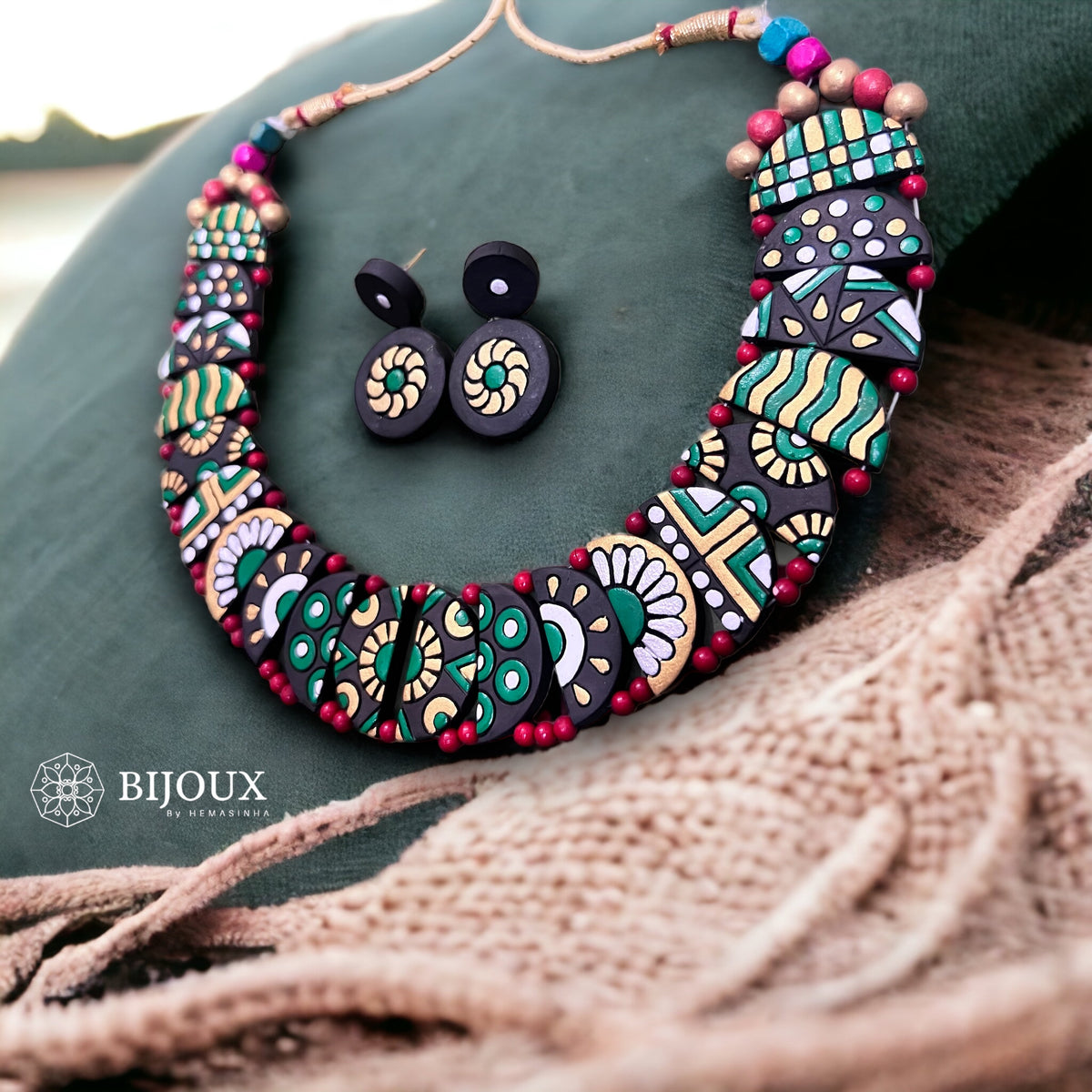 POSH FLAIR TERRACOTTA NECKLACE WITH EARRINGS TR17