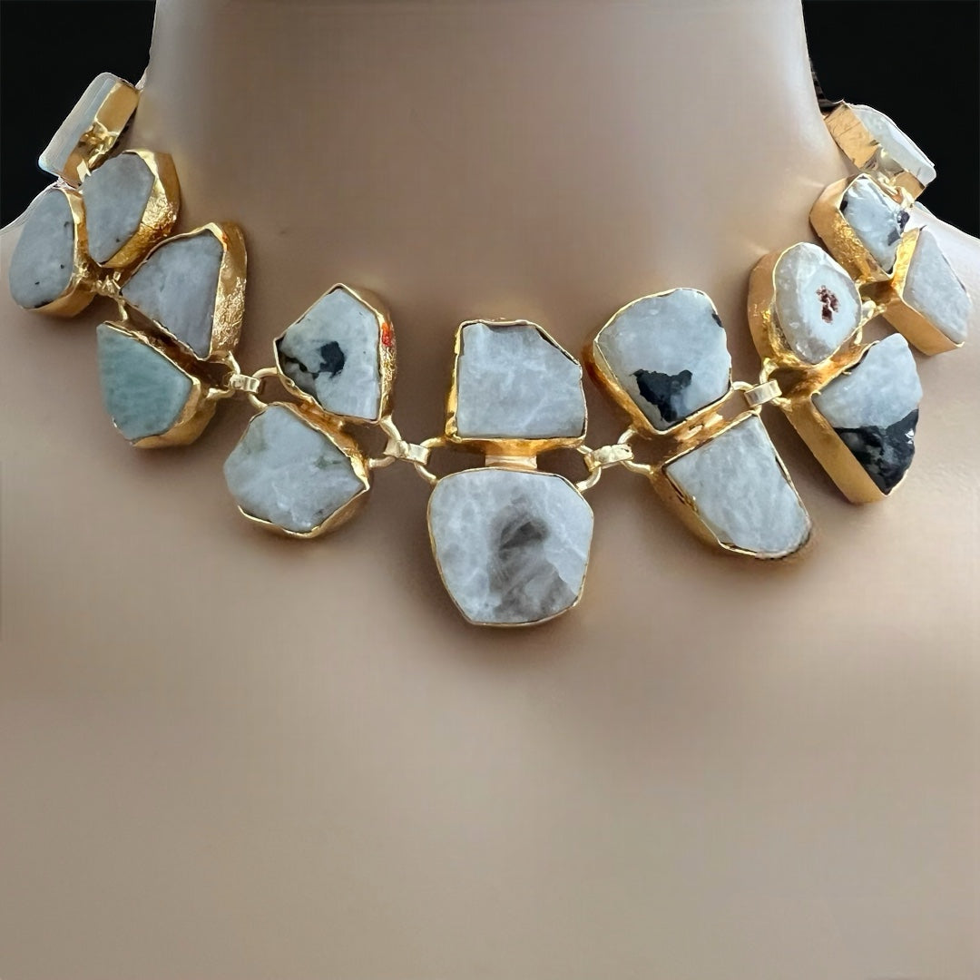 AVA 9 STONE SET HANDMADE HAND HAMMERED RAW STONE NECKPIECE LONG STONE SET WITH EARRING-NL239
