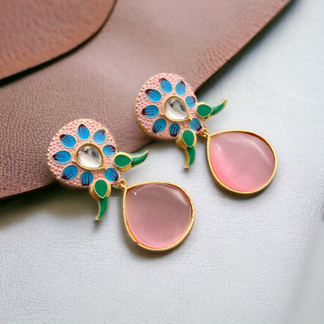 TAPTHI SEMI HANDMADE GOLDTONED  MONOLISA GOLD-TONED EARRING -ER124