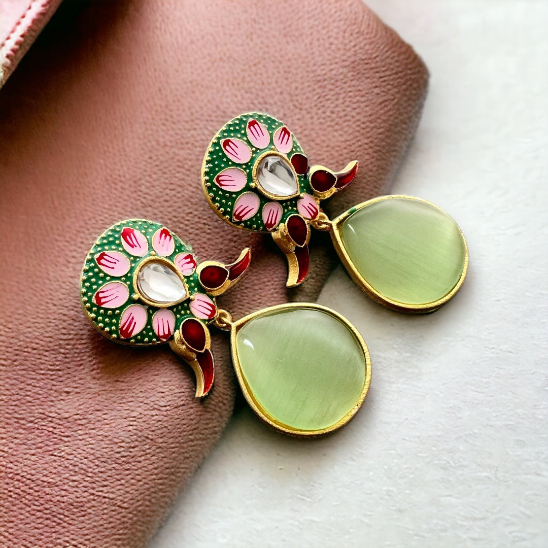 TAPTHI SEMI HANDMADE GOLDTONED  MONOLISA GOLD-TONED EARRING -ER124