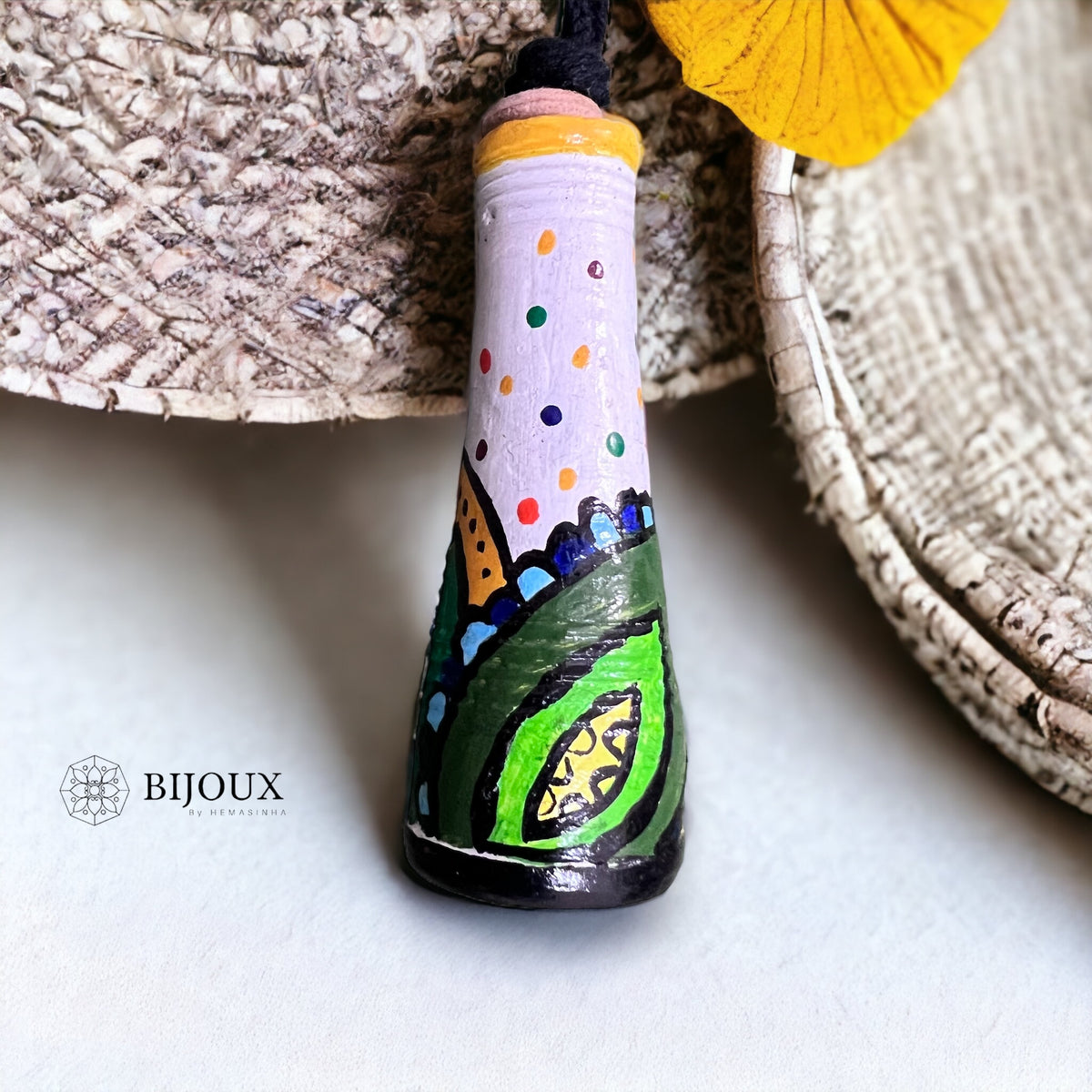 SODA SNUGGLE TERRACOTTA PENDANT WITH BLACK ROPE TR15