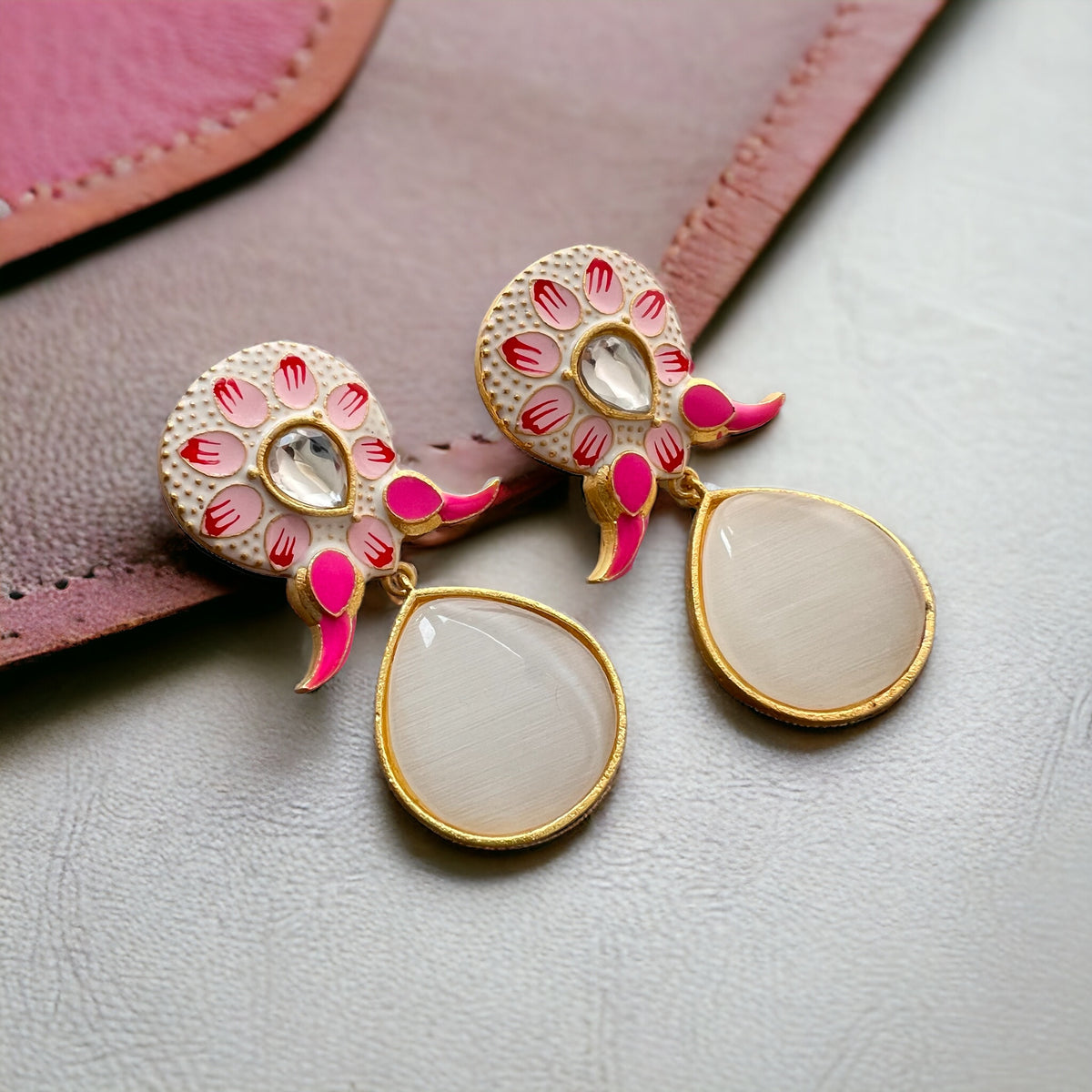 TAPTHI SEMI HANDMADE GOLDTONED  MONOLISA GOLD-TONED EARRING -ER124