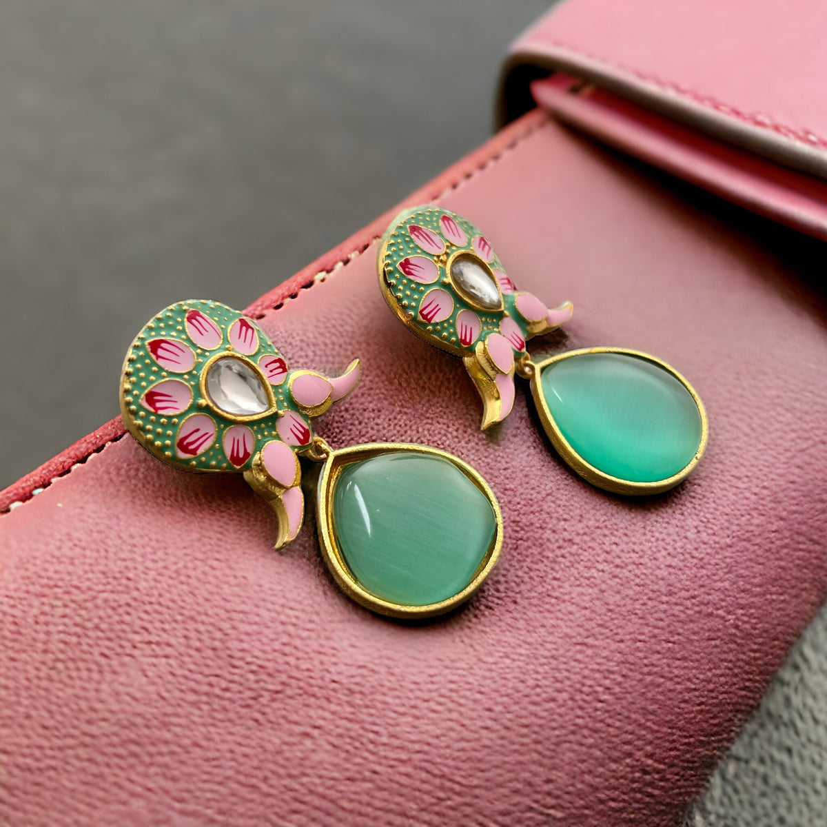 TAPTHI SEMI HANDMADE GOLDTONED  MONOLISA GOLD-TONED EARRING -ER124