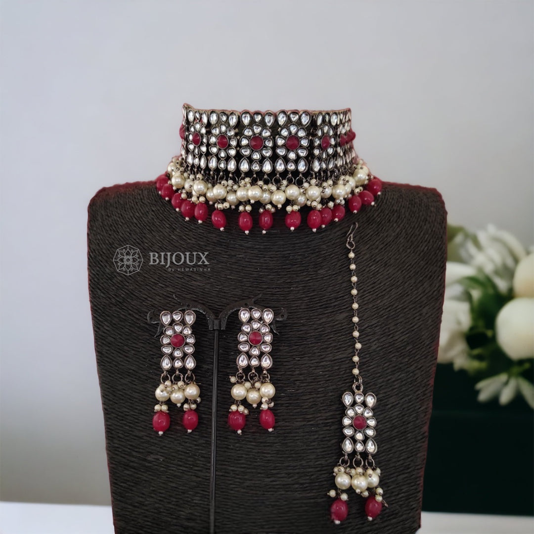 RIYA FAUX KUNDAN BLACK POLISH CHOKER WITH EARRINGS CH340