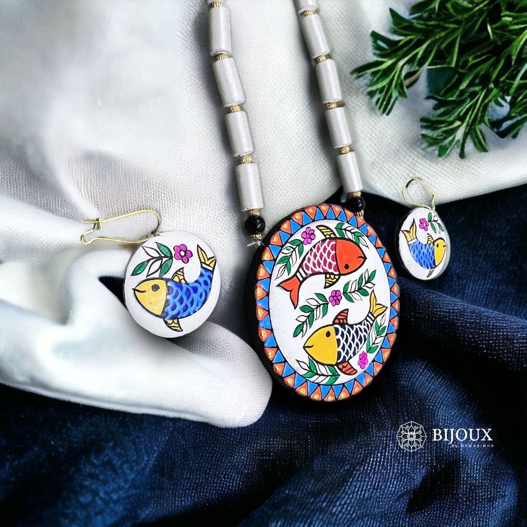 JOY OF TWO FISH ART TEROCOTTA  NECKLACE WITH EARRINGS TR26