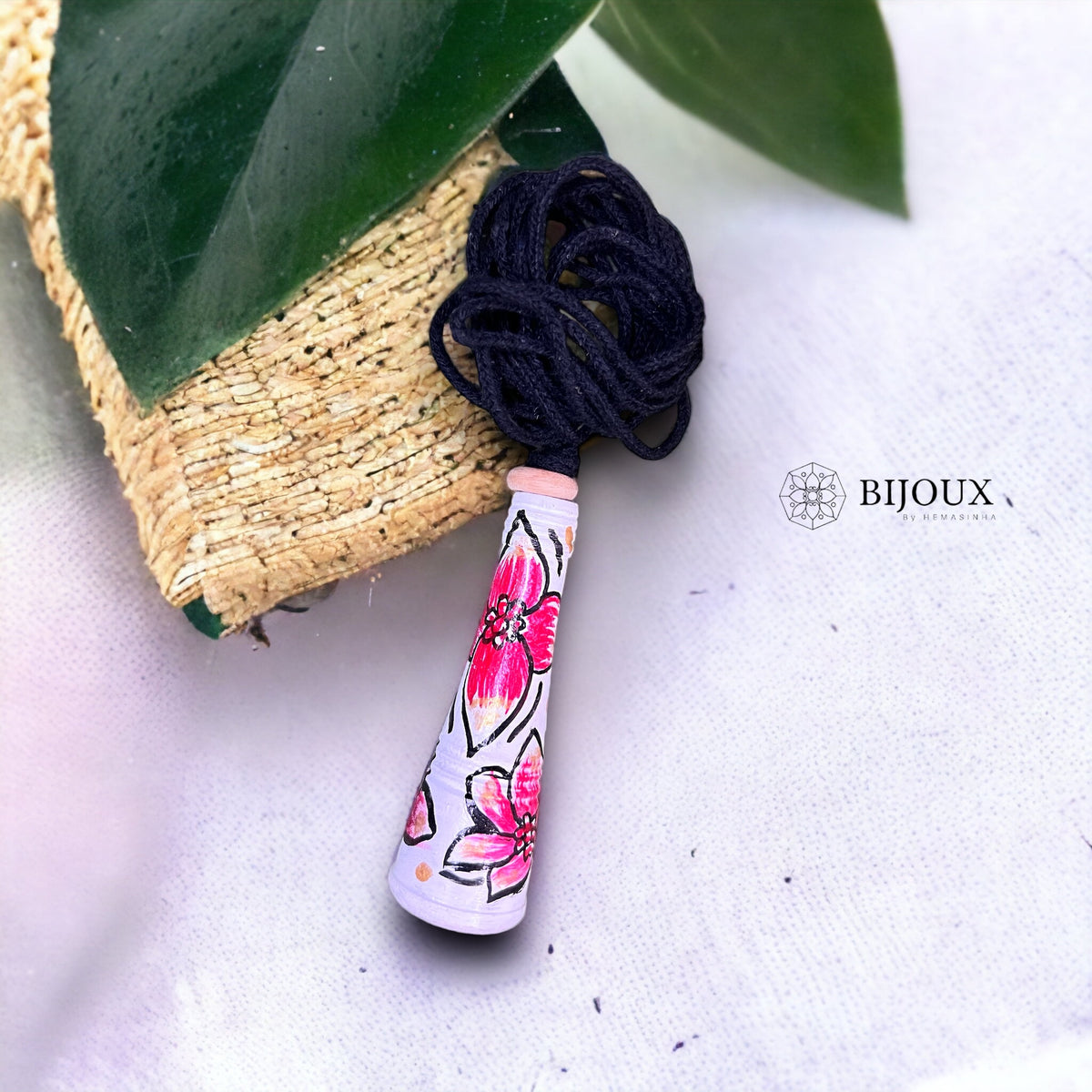 SODA SNUGGLE TERRACOTTA PENDANT WITH BLACK ROPE TR15