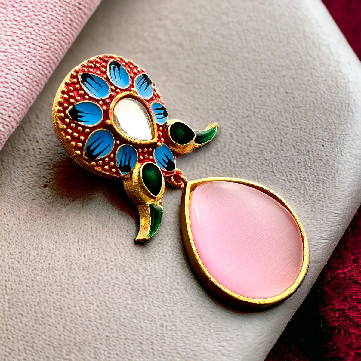 TAPTHI SEMI HANDMADE GOLDTONED  MONOLISA GOLD-TONED EARRING -ER124