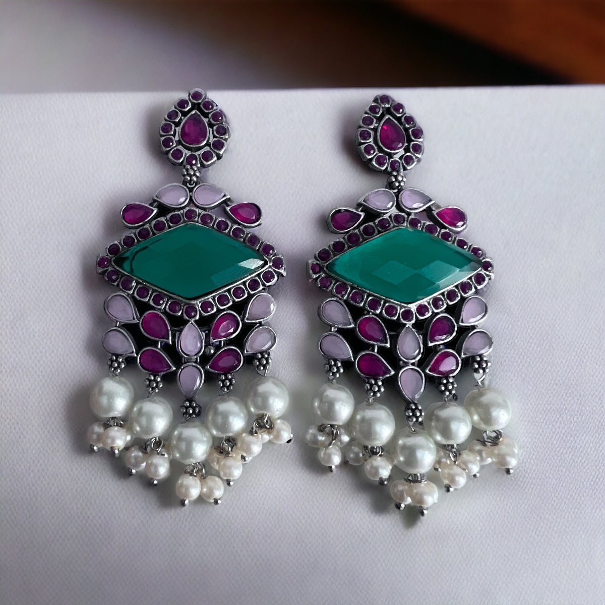 CAMILA SILVER LOOK ALIKE SEMI-HANDMADE EARRINGS ER223