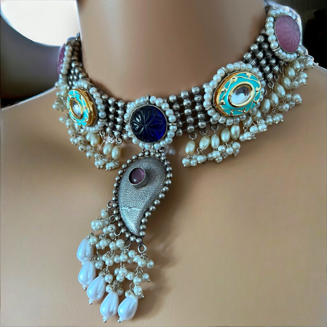 RELATA SILVER LOOK ALIKE SEMI HANDMADE RUSTIC CHOKER WITH EARRINGS CH311