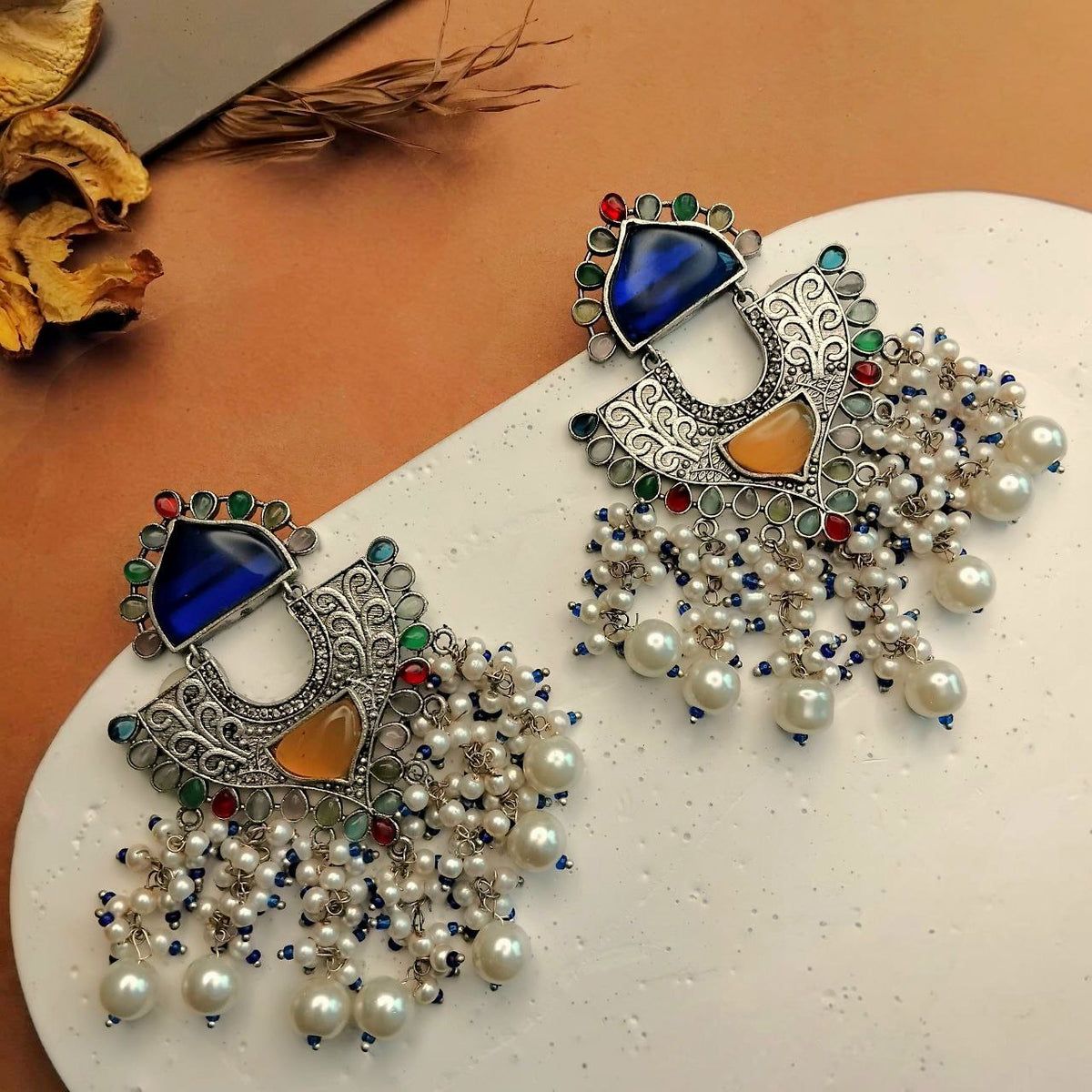ANVIKA SEMI HANDMADE OXIDIZED DANGLER EARRING ER381