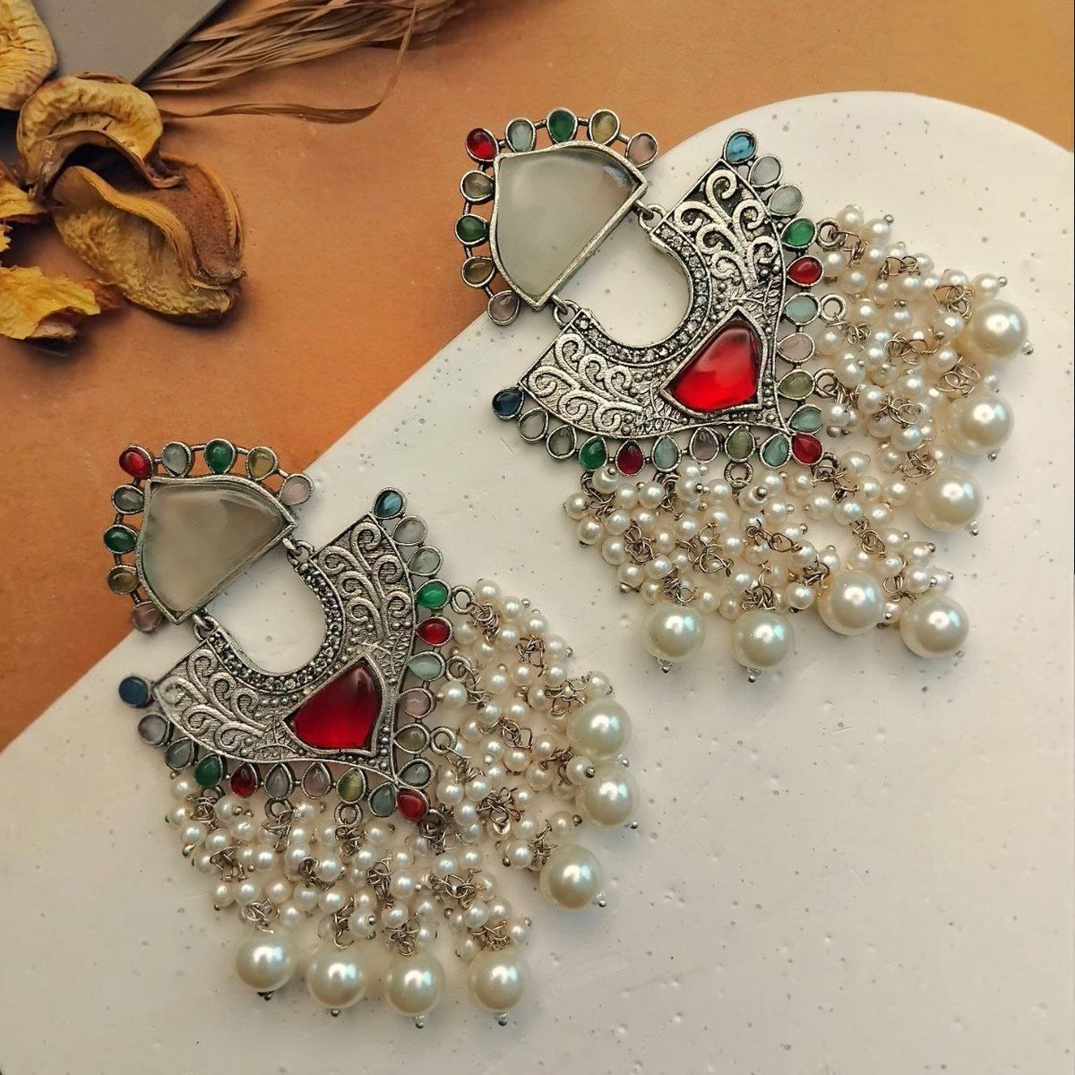 PRISHA SEMI HANDMADE OXIDIZED DANGLER EARRING ER380