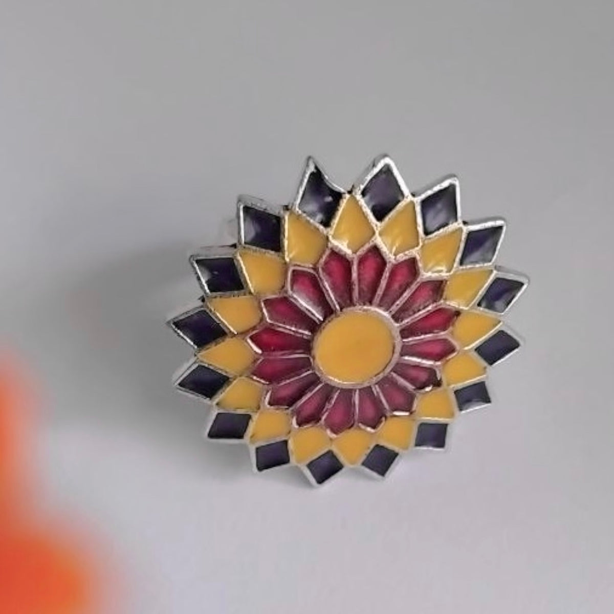 VARSHINI OXIDIZED ENAMEL FINISH RING R102