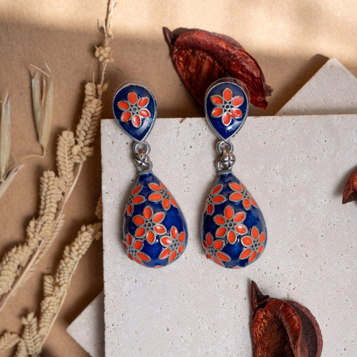 SWATHIKA FLORA DANGLER/ EARRINGS ER833