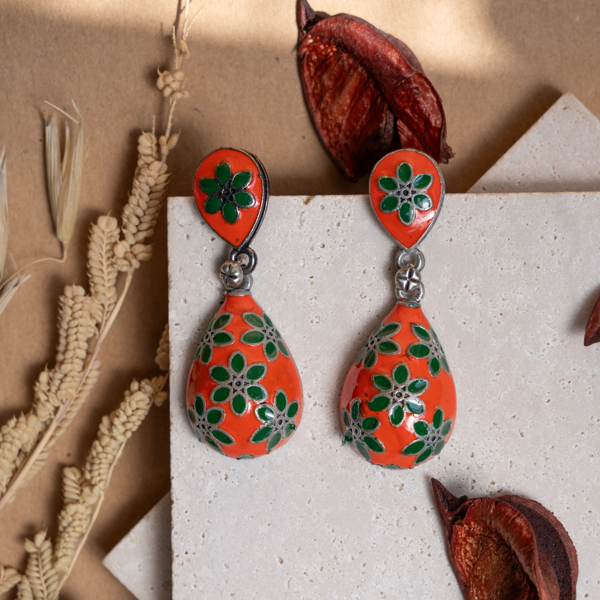 SWATHIKA FLORA DANGLER/ EARRINGS ER833