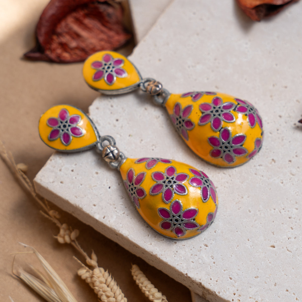 SWATHIKA FLORA DANGLER/ EARRINGS ER833