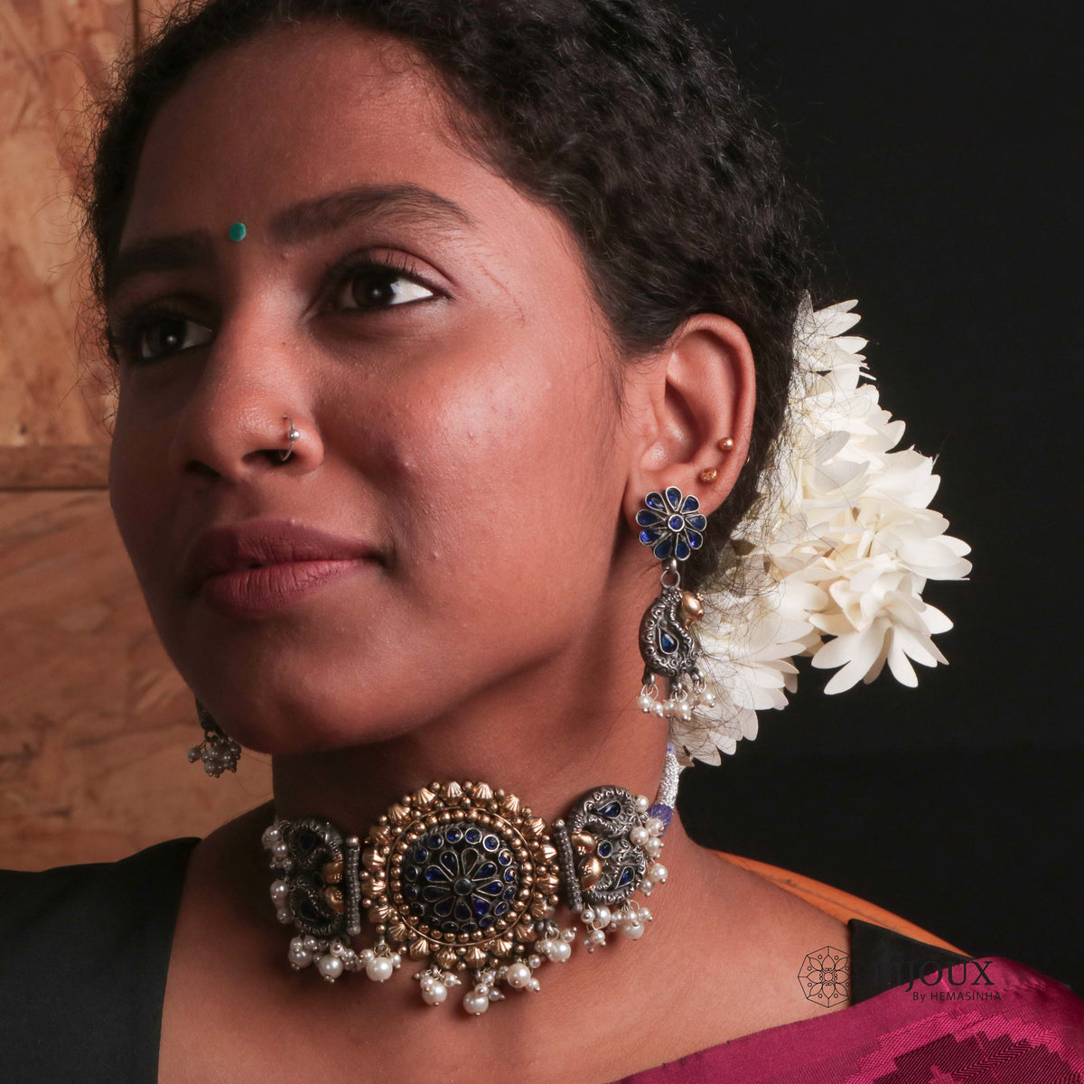 NEETA BIJOUX PREMIUM SEMI HANDMADE CHOKER WITH EARRINGS CH63