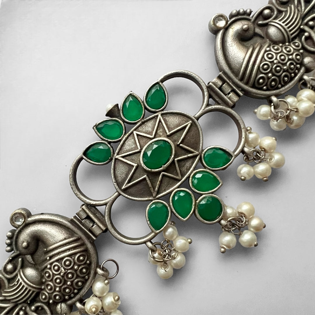 VIKARA BIJOUX PREMIUM AND EXCLUSIVE SEMI HANDMADE CHOKER WITH EARRINGS CH68