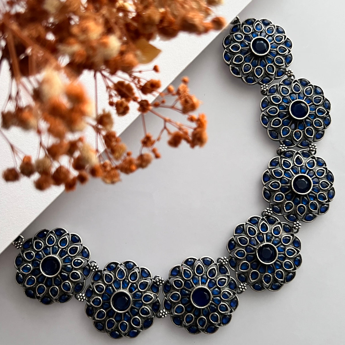 BRUNDHA FAUX SILVER SEMI HANDMADE ANTIQUE NECKPIECE/NECKLACE WITH EARRING NL262