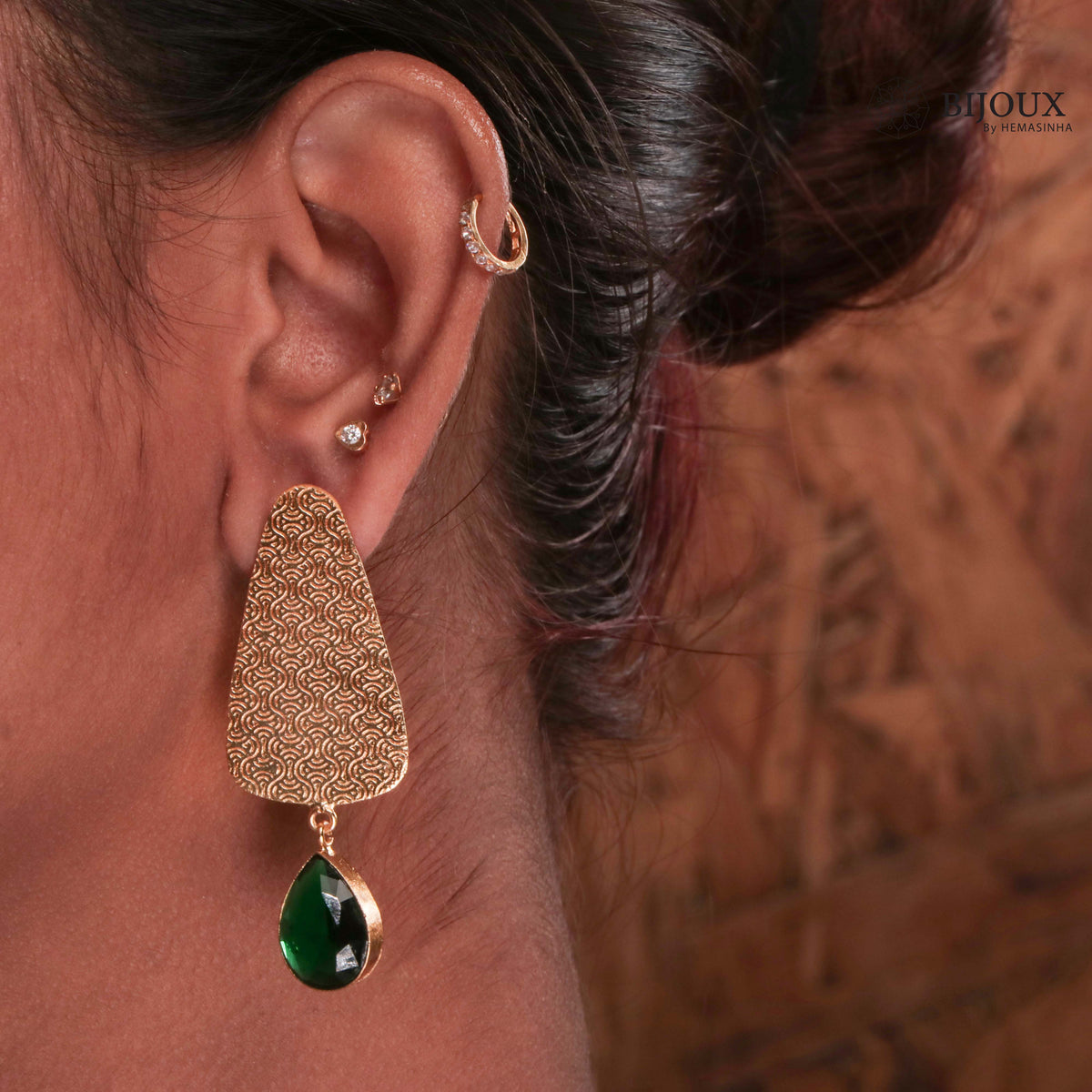 RUBY GOLD TONED HANDMADE HAND HAMMERED NECKLAC EARRINGS AND KADA OF18