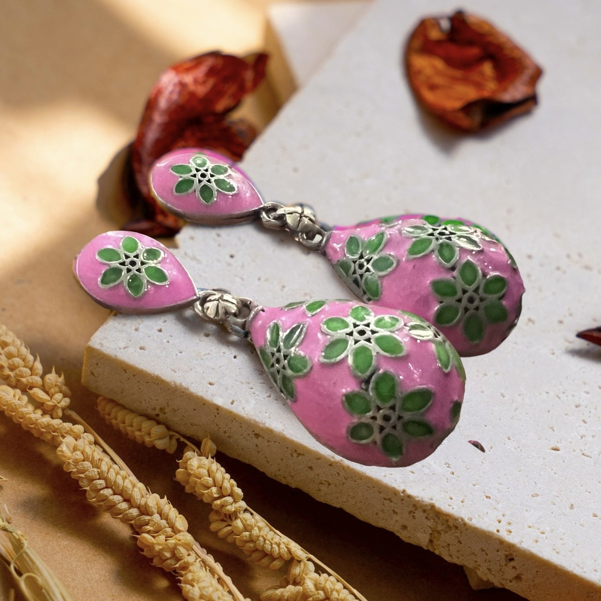 SWATHIKA FLORA DANGLER/ EARRINGS ER833