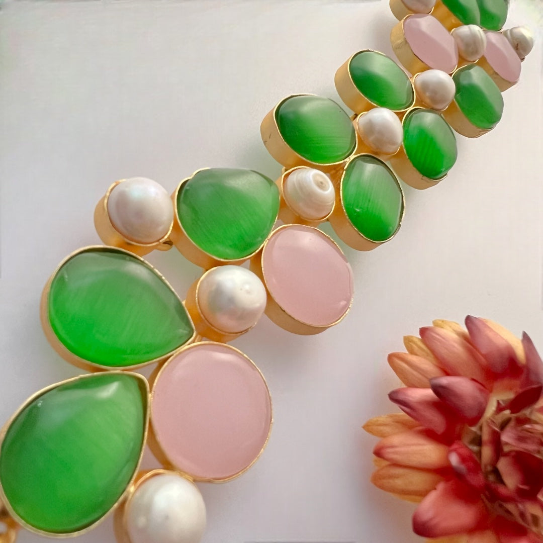 BAGYA BIJOUX PREMIUM AND EXCLUSIVE HANDMADE MONALISA CHOKER WITH EARRINGS CH405