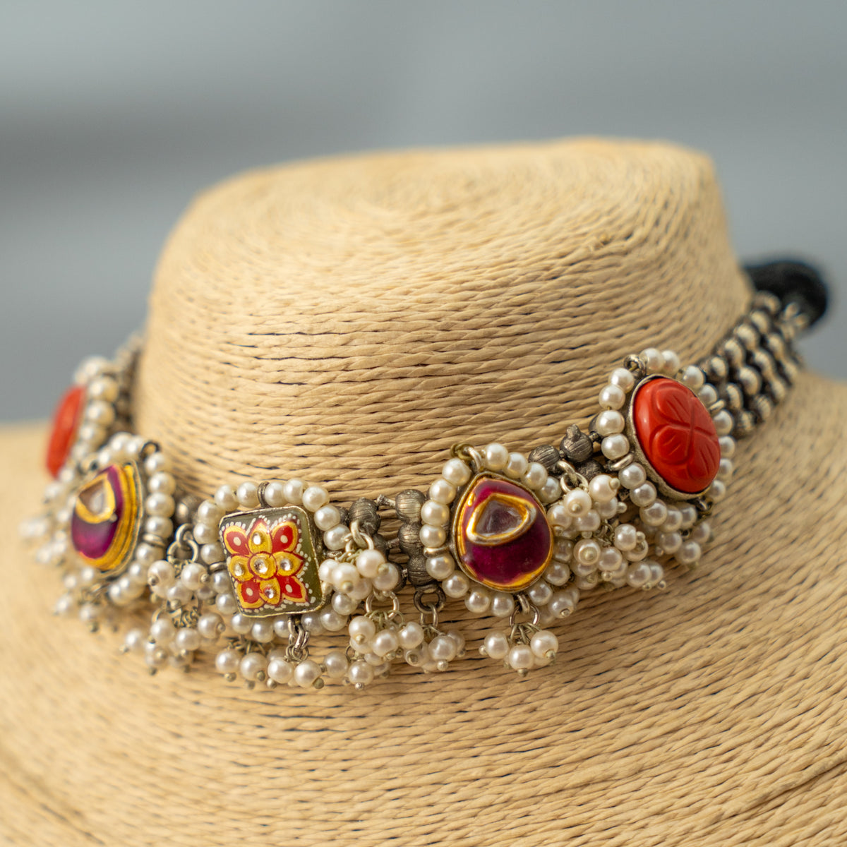 FANG BIJOUX PREMIUM AND EXCLUSIVE FAUX SILVER SEMI HANDMADE CHOKER WITH EARRINGS CH409