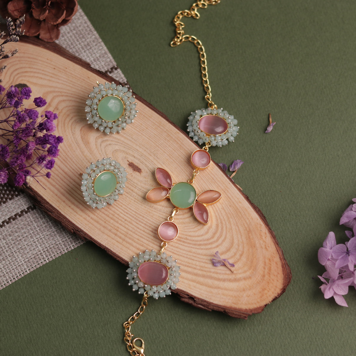 NIRASHA BIJOUX HANDMADE MONALISA MINIMALIST CHOKER WITH EARRINGS CH45