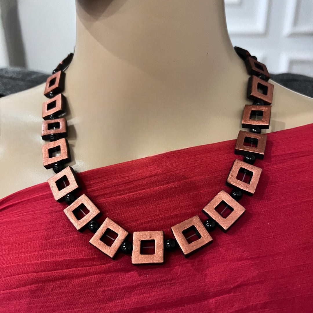 TERRA TILE TERRACOTTA NECKLACE WITH EARRING TR04