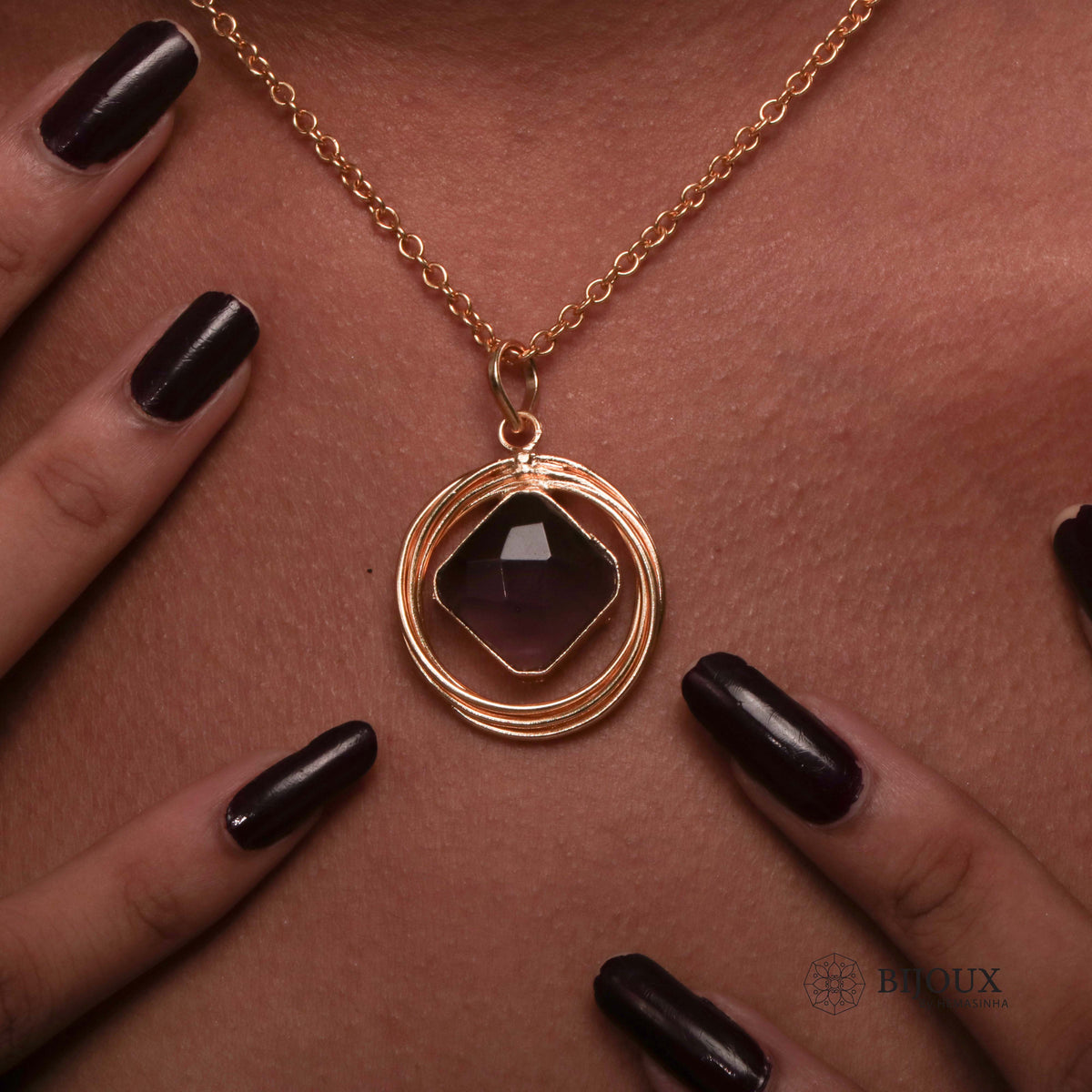 RILEY HANDMADE HAND HAMMERED  GOLD TONED NECKLAC AND EARRINGS OF12