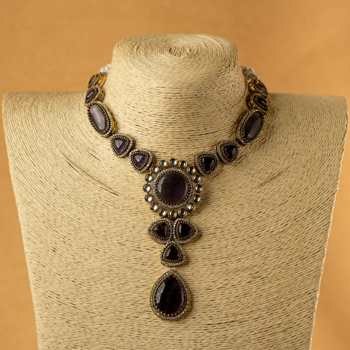 RITUNA SEMI HANDMADE MONALISA STONES NECKPIECE/NECKLACE EARRINGS NL322