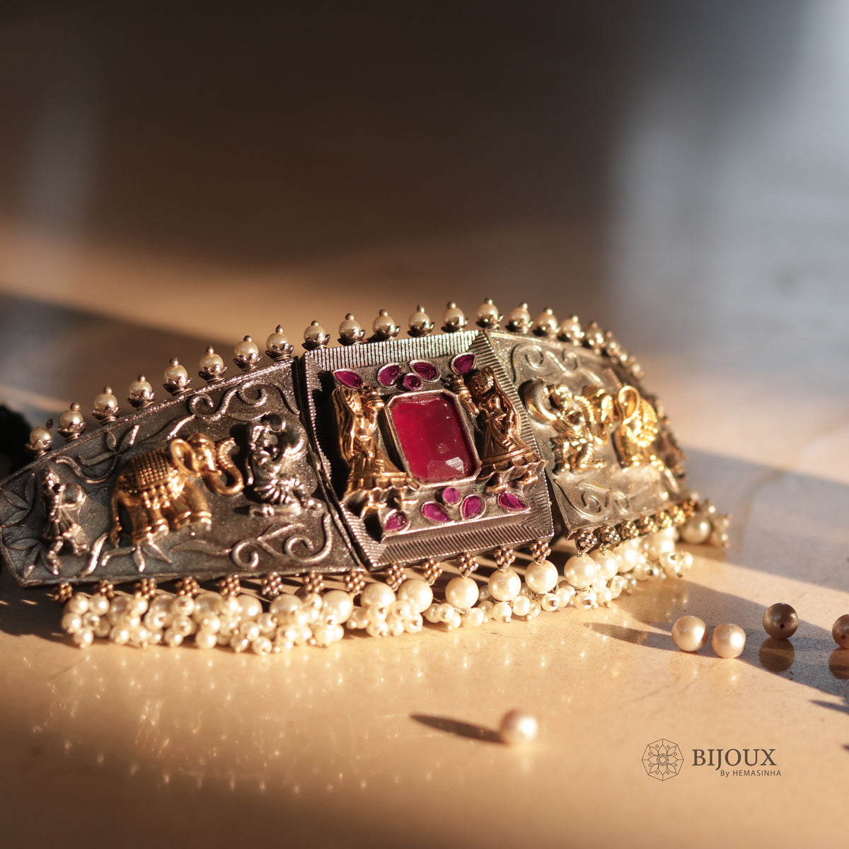 SUGIR BIJOUX PREMIUM DUAL TONED SEMI HANDMADE CHOKER WITH EARRINGS CH69