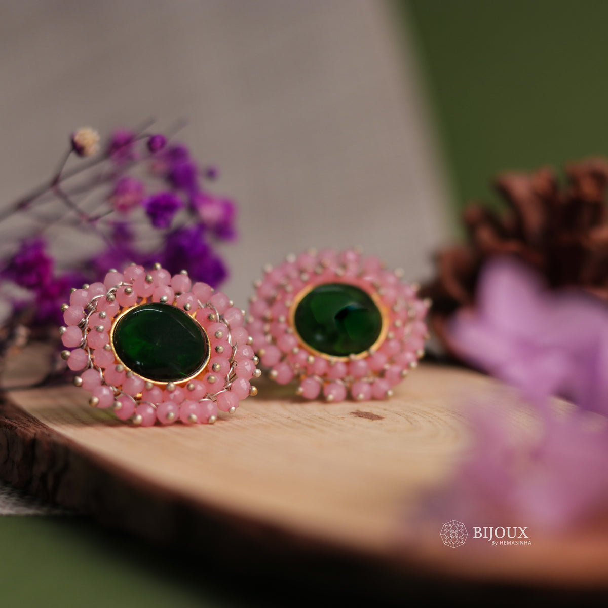 NIRASHA BIJOUX HANDMADE MONALISA MINIMALIST CHOKER WITH EARRINGS CH45