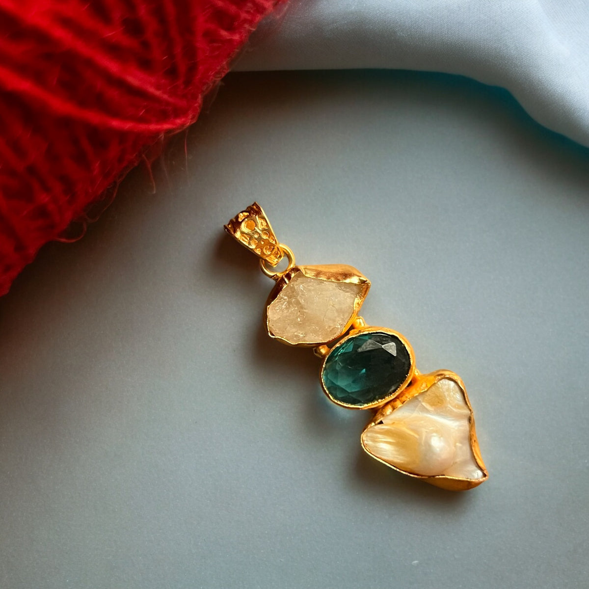 SOPHIA HANDMADE BIJOUX PREMIUM AND BIJOUX EXCLUSIVE HASLI WITH EARRINGS CH479